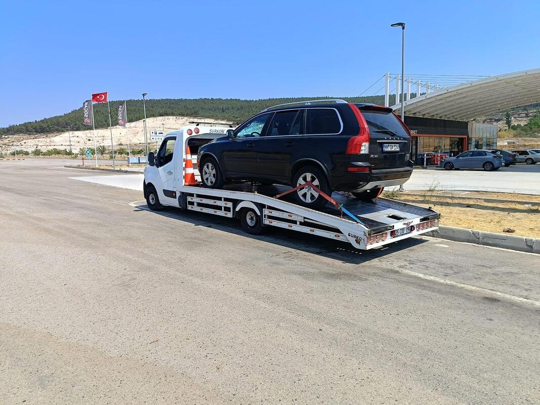 Narlıdere Çekici - BMW Taşıma Gece
